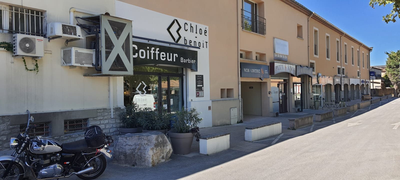 Enseigne lumineuse eclairee pour coiffeur