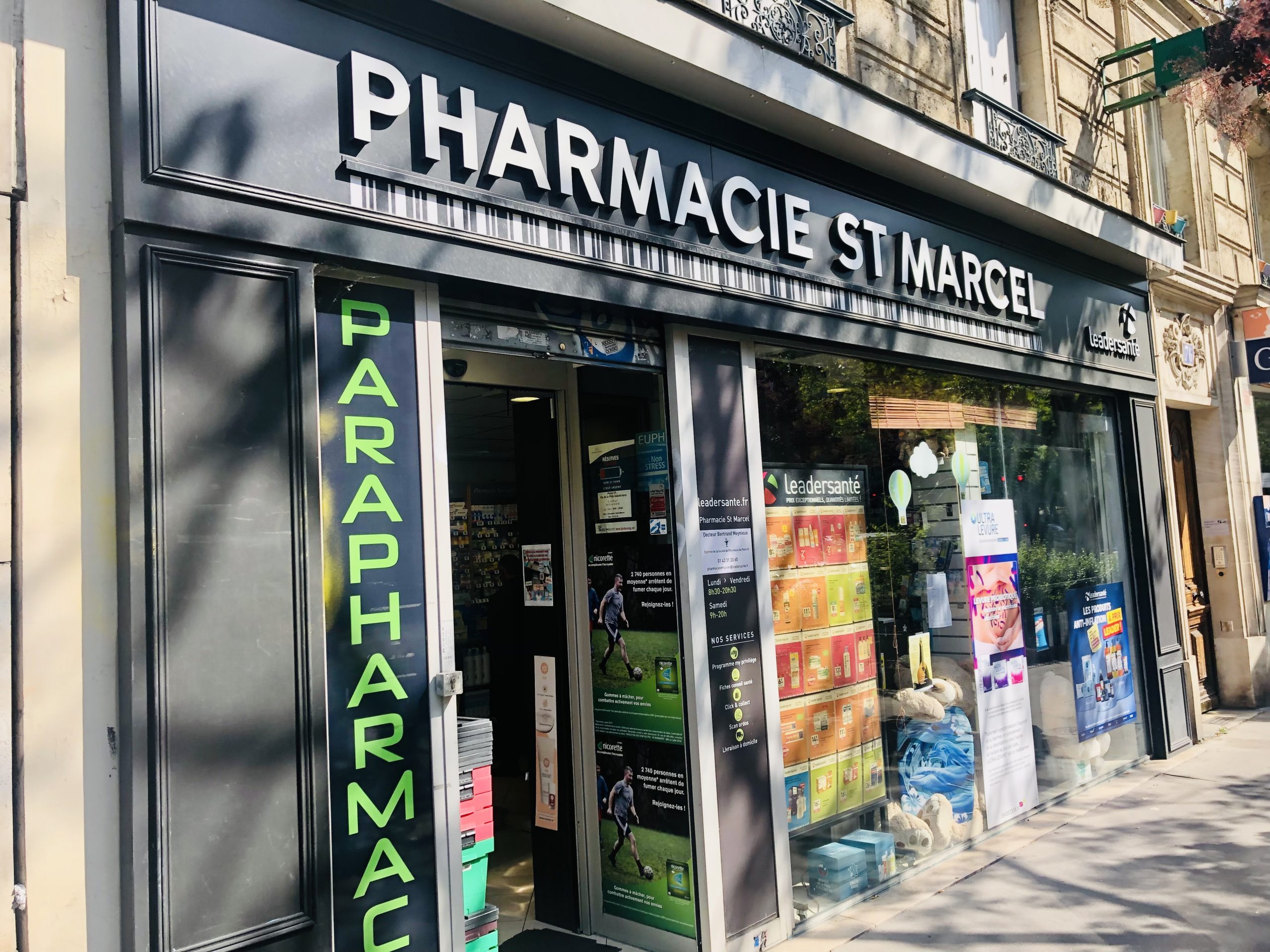 Enseigne pour pharmacie paris