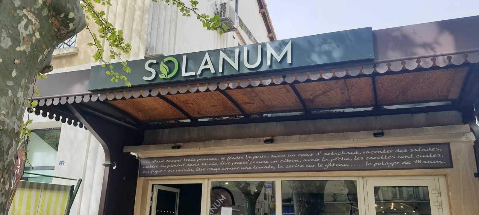 Enseigne lettres decoupees en aluminium