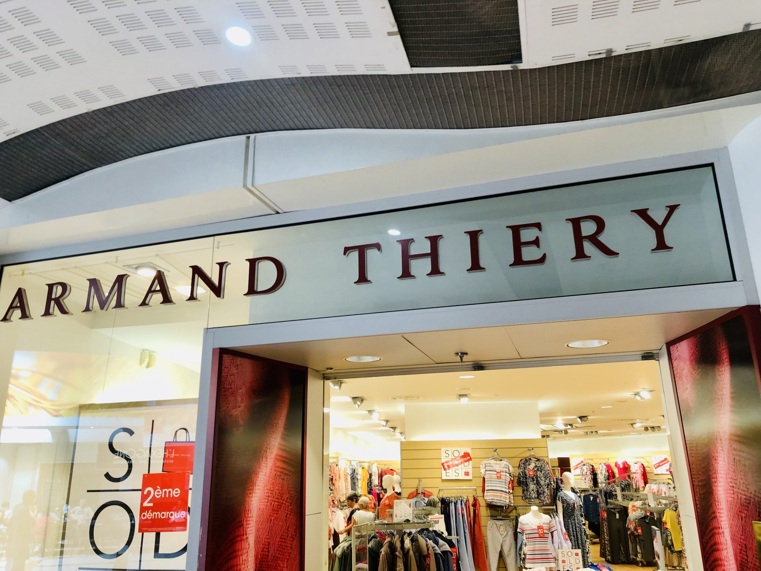 Enseigne Armand Thiery