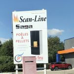 Enseigne lettres découpées et adhésifs lettragepoele – L’enseigne double face : un atout pour les rues passantes