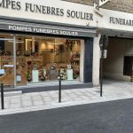 Réalisation d’enseigne et signalétique – vue 53 – Top 10 des enseignes sobres mais impactantes