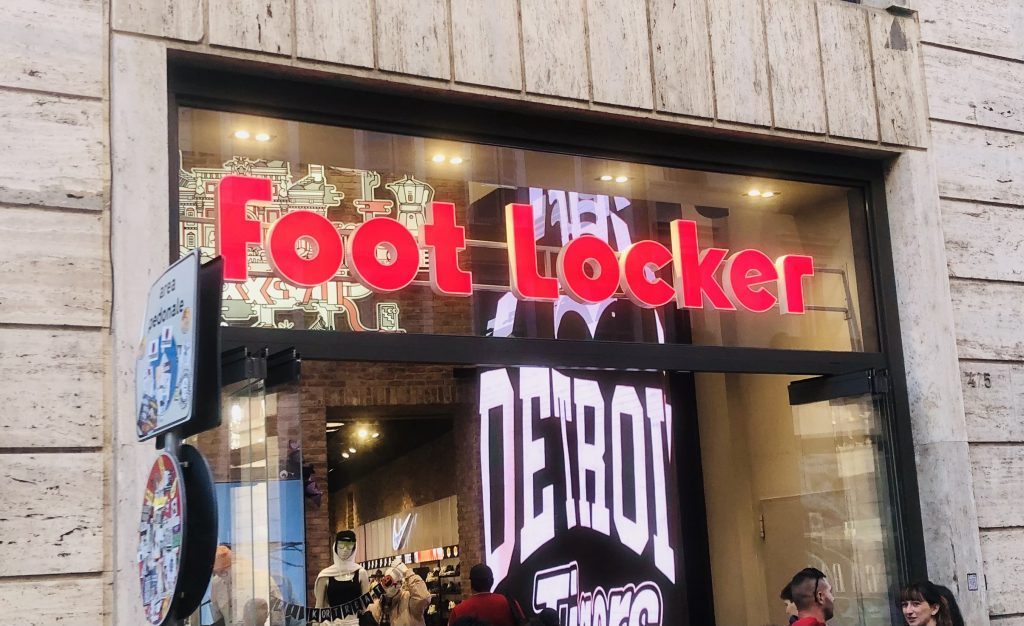 Enseigne lumineuse lettres découpées