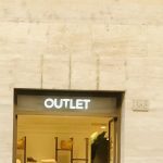 Enseigne lumineuse lettres découpées Ourlet – Panneau extérieur : réglementation, autorisations et règles à respecter