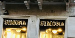 Enseigne lumineuse lettres découpées