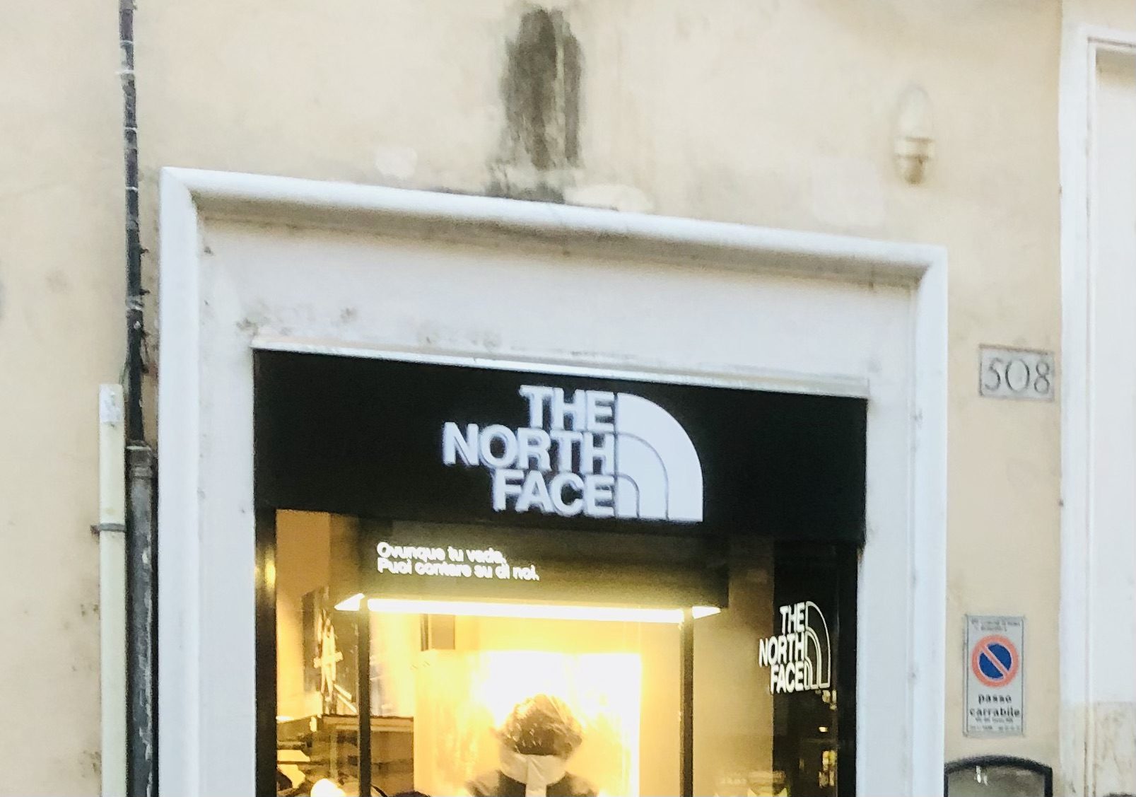 Enseigne lumineuse lettres decoupees sport