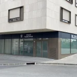 Réalisation de signalétique commerciale – vue 51 – Top des rétroéclairées en centre urbain