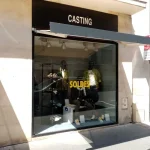Réalisation de signalétique commerciale – vue 43 – Top des rétroéclairées en centre urbain