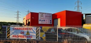 fournisseur d’enseigne clé en main pour agence de communication enseigne et signalétique CHATEAURENARD