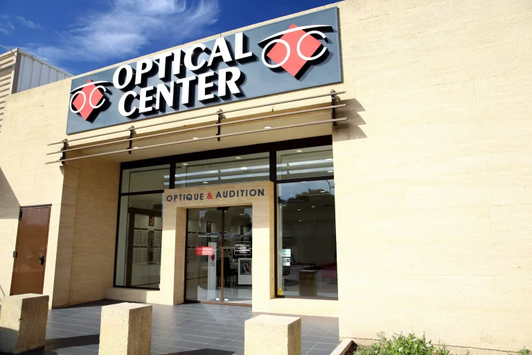 enseigne optique et signalétique CHATEAURENARD opticien magasin