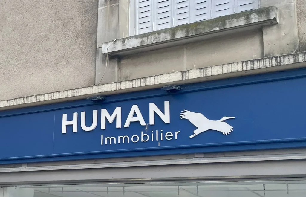 Exemple de réalisation Premium Enseigne – enseigne leader aix