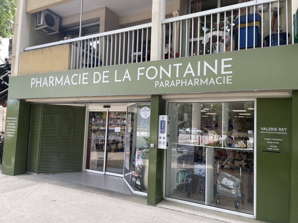panneau immobilier magasin publicitaire