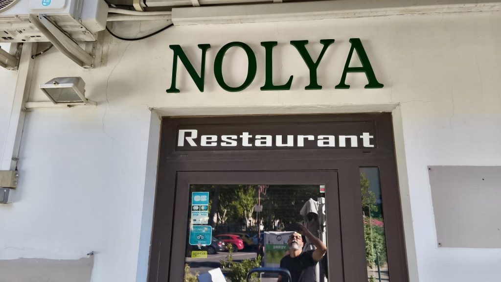 Enseignelettres découpée