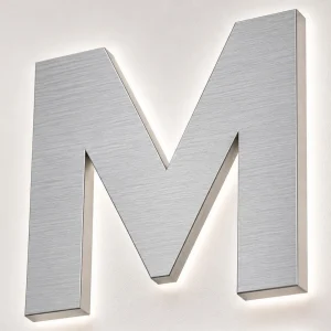 enseigne lettres plexi + dibond brossé M